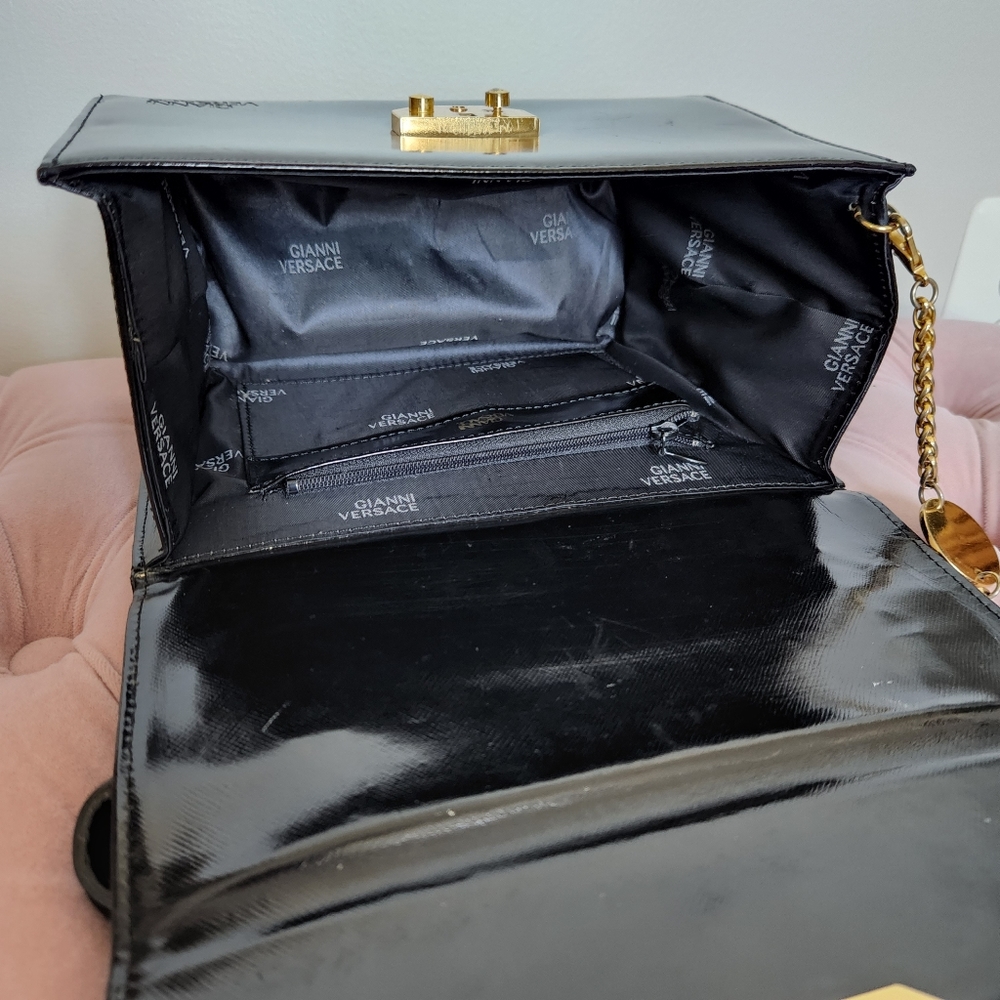 Vintage GIANNI VERSACE Sunburst Motif Hand Bag Leather Black - Picture 8 of 10